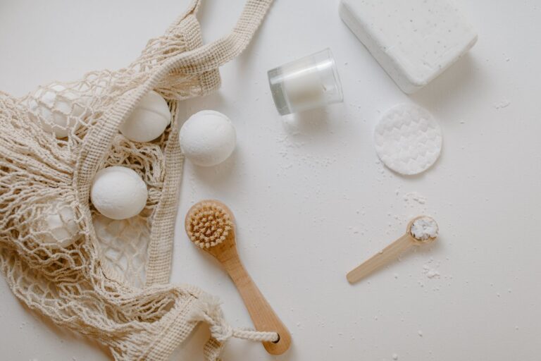 Quels sont les produits d&rsquo;hygiène bio indispensables pour les voyageurs ?
