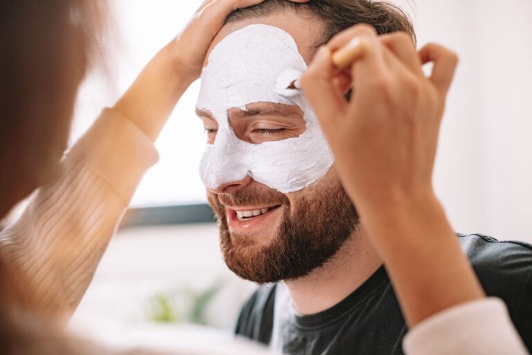Pourquoi les hommes élégants adoptent-ils les cosmétiques bio ?