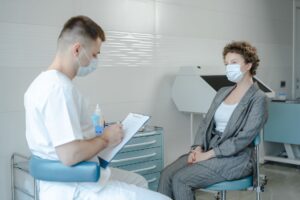 Chez un patient immunodéprimé, le virus Shamonda ouvre une question scientifique